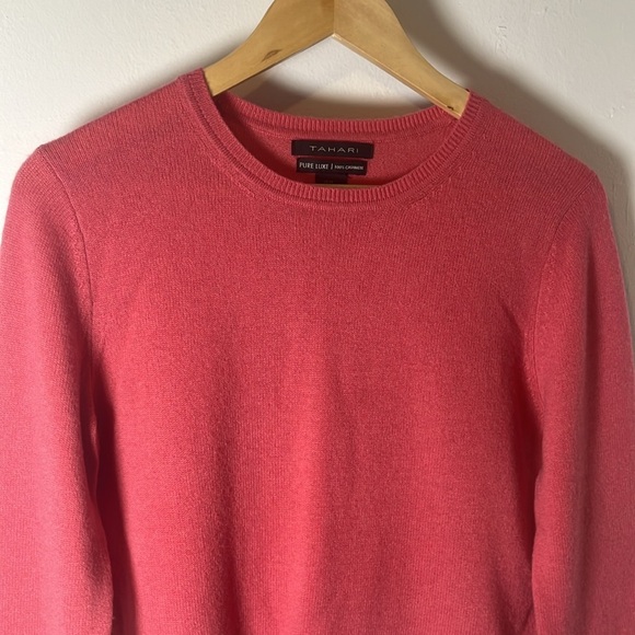 Tahari Pure Luxe 100% Cashmere Pink Crewneck Long Sleeve Sweater Sz M - Picture 2 of 7